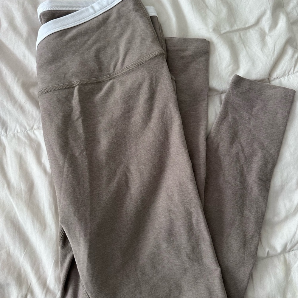 Beyond Yoga spacedye  tan leggings